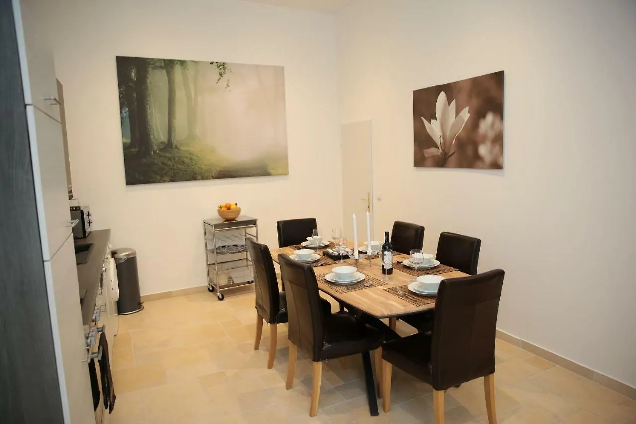 Opera Vienna City Bright Apartments 0*,  Αυστρία