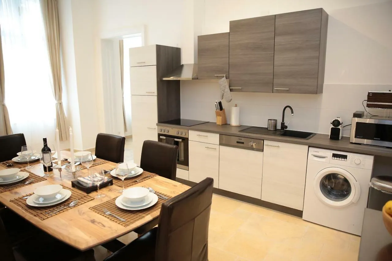 Opera Vienna City Bright Apartments Αυστρία